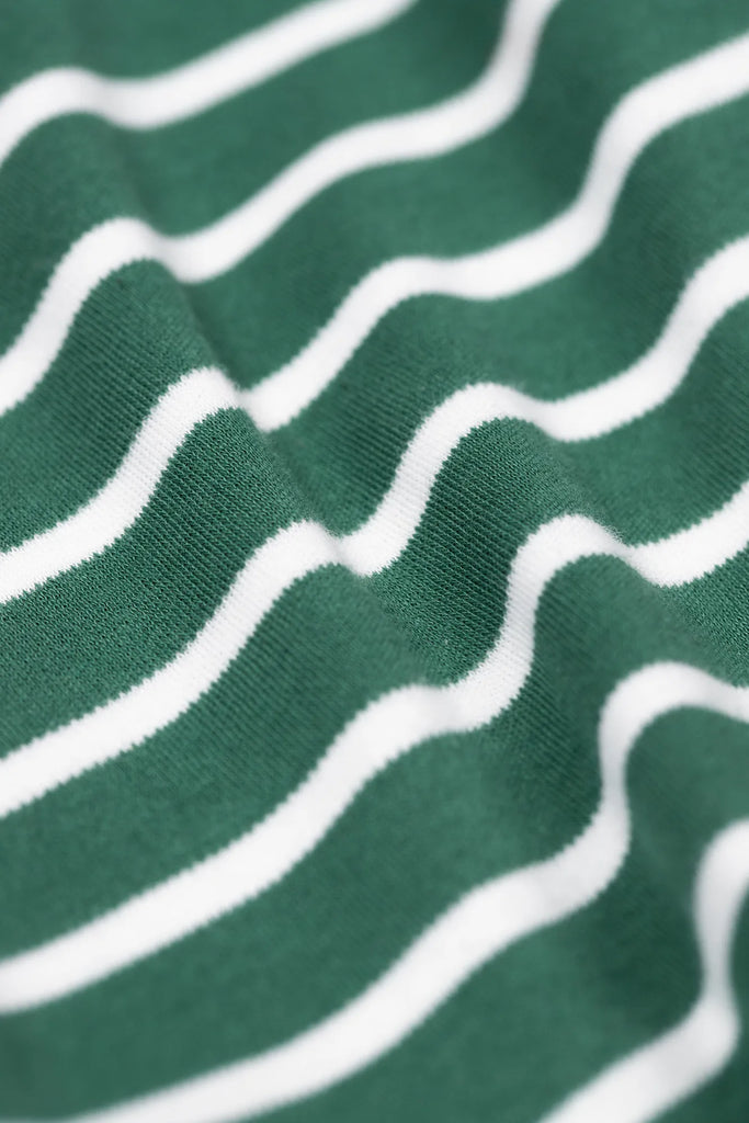 Frugi- Easy On Top Holly Green Breton/Fox-Baby at the bank