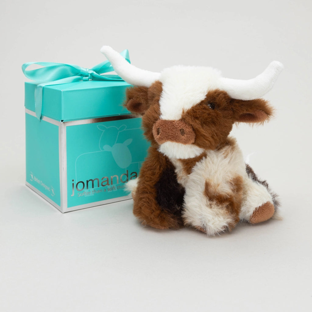 Jomanda- Texas Longhorn Highland Cow Cream/Brown Mini Soft Toy 11cm- Baby at the bank
