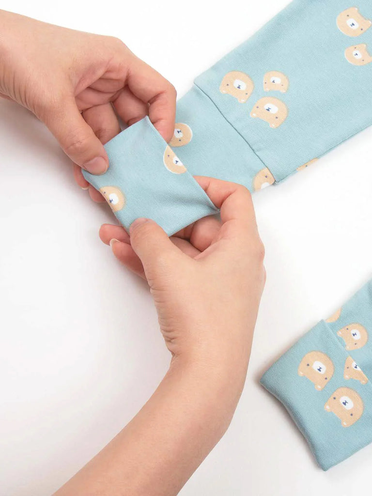 Kite- The Three Bears Sleepsuit- Baby at the bank