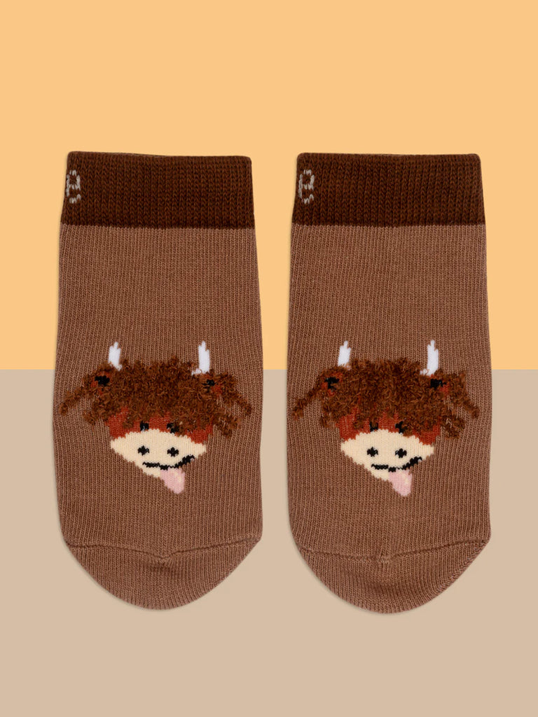 Balde and Rose- Neutral Hamish Socks- Baby at the bank