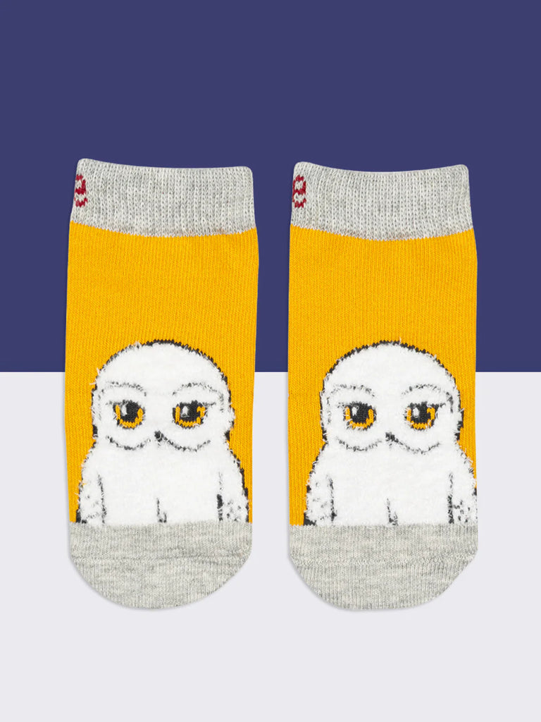 Blade and Rose- Harry Potter™ Hedwig Socks- Baby at the bank