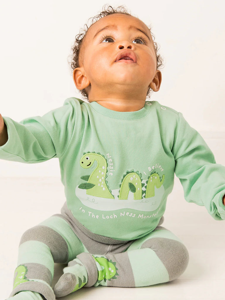 Blade and Rose- Nessie Top- baby at the bank