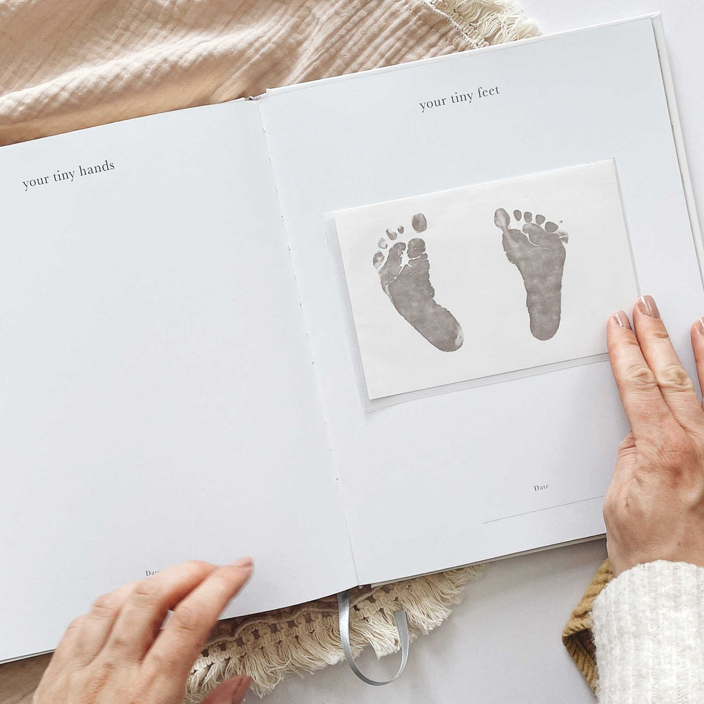 Blush & Gold -My Pregnancy Journal - Safari with Gilded Edges
