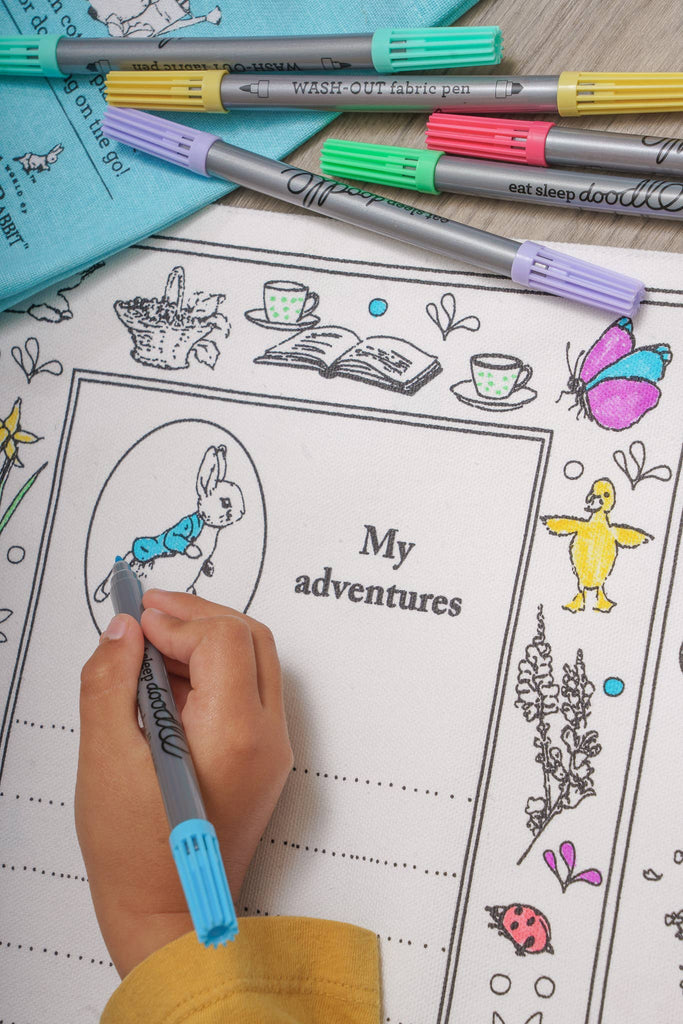 Eatsleepdoodle - Peter Rabbit™ Placemat to Go - Colouring Craft Kit